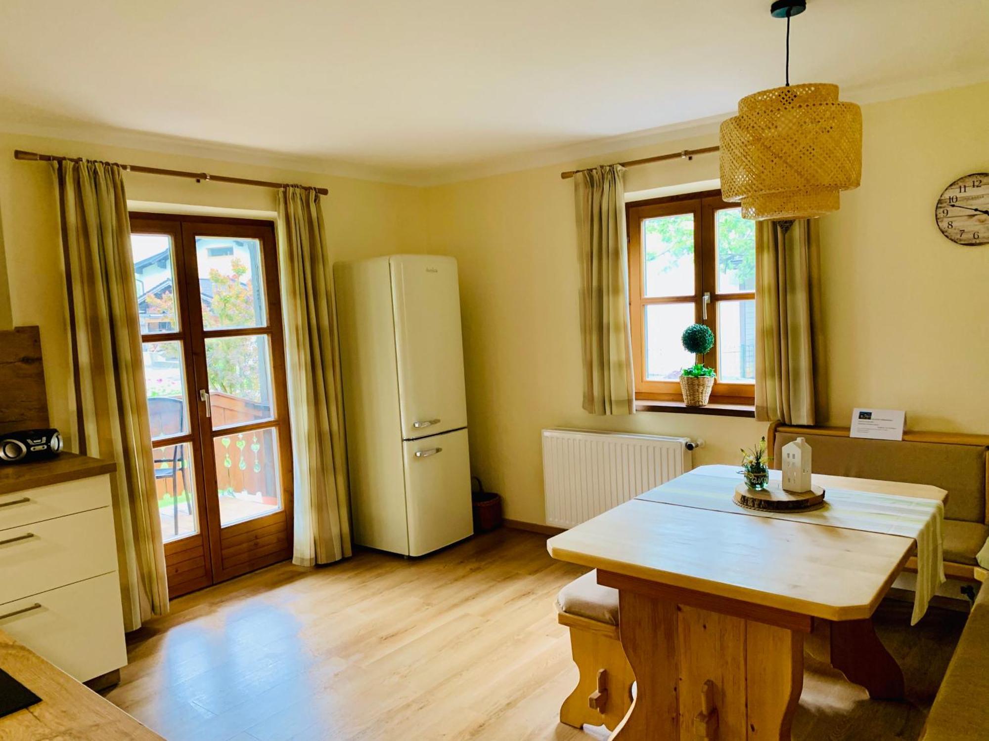 Ferienwohnung Stadlmann Sankt Wolfgang im Salzkammergut Bagian luar foto